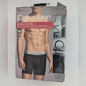 BNIB Calvin Klein Men's (Medium) Classic Fit Stretch Microfiber Boxer Briefs
